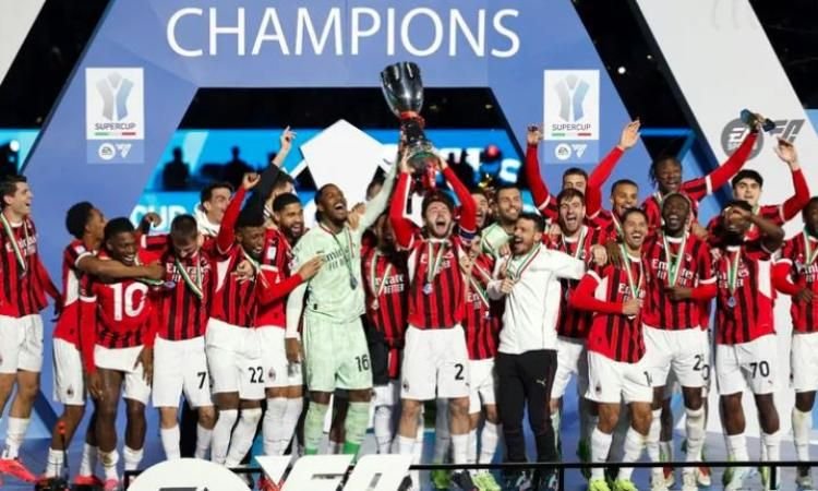 ميلان-يتوج-بكأس-السوبر-الإيطالي-بعد-فوز-مثير-على-جاره-إنتر