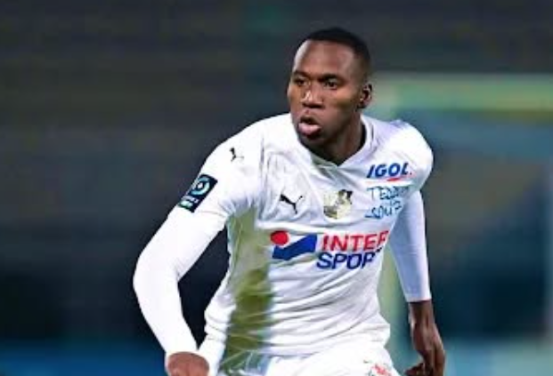 سنجاري-يوافق-على-عرض-الأهلي-وينتظر-التحرك-الرسمي