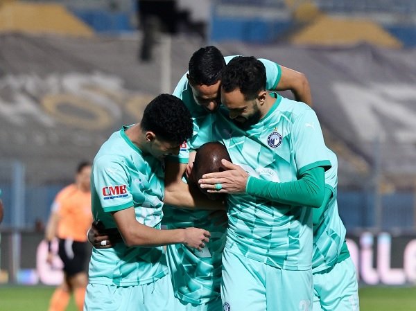 موعد-وحكام-مباراة-بيراميدز-ونهضة-بركان-في-دوري-أبطال-إفريقيا