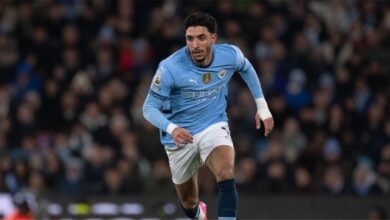 كل-سنة-وأنت-الحب.-مانشستر-سيتي-يحتفل-بعيد-ميلاد-عمر-مرموش-الـ27