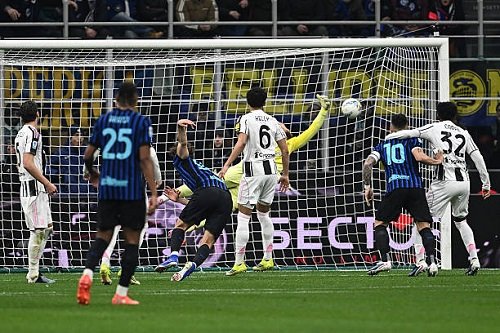 إنتر-ميلان-ينتصر-3-2-على-يوفنتوس-ويعزز-صدارته-للدوري-الإيطالي