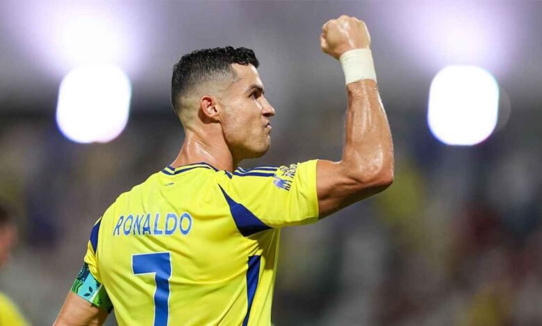 رونالدو-يلاحق-عصام-الحضري-في-الدوري-السعودي
