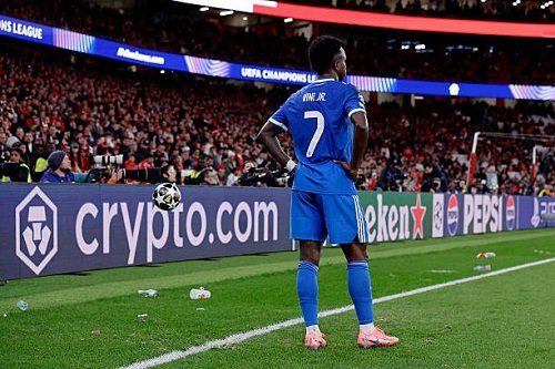 الاتحاد-البرازيلي-يعلن-تضامنه-مع-فينيسيوس-بعد-واقعة-العنصرية-أمام-بنفيكا