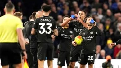 ليدز-مستاء-من-استهجان-جماهيره-تجاه-إفطار-لاعبيه-الصائمين-  