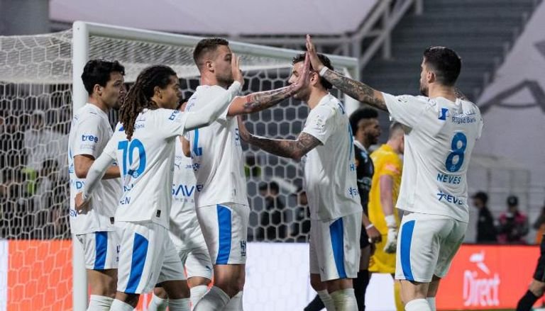 طاقم-حكام-مصري-يدير-مباراة-الهلال-والنجمة-في-الدوري-السعودي