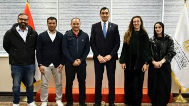 وزير-الرياضة-يستقبل-وفد-الاتحاد-الدولي-للريشة-الطائرة-لبحث-استضافة-بطولة-العالم-2026