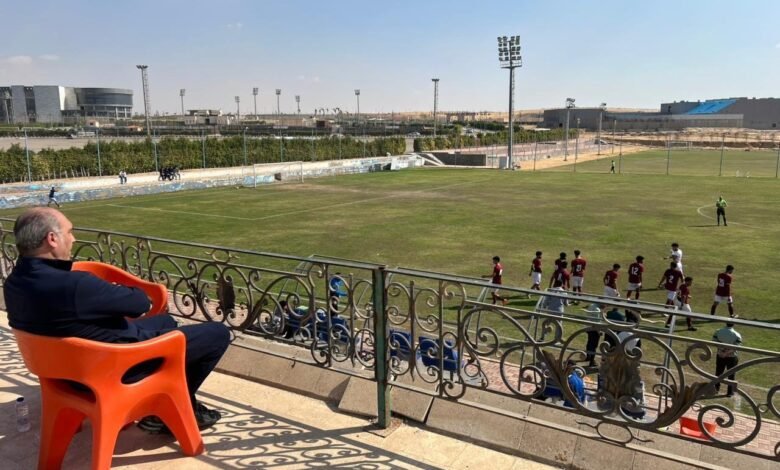 بعد-ساعات-من-التعادل-مع-الأهلي.علي-ماهر-بتابع-شباب-سيراميكا-لتصعيد-المميزين-للفريق-الأول