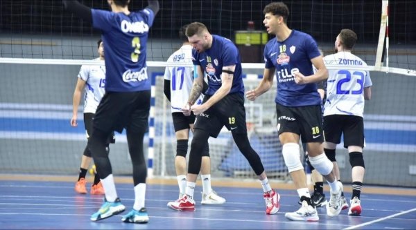 الزمالك-يضرب-موعدًا-مع-الأهلي-في-نهائي-كأس-مصر-للكرة-الطائرة-بعد-الفوز-على-سموحة