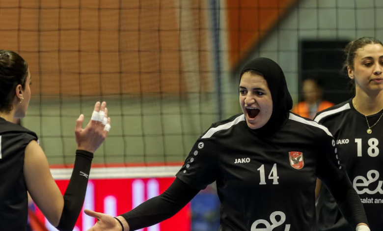 سيدات-طائرة-الأهلي-إلى-نهائي-إفريقيا-بعد-إسقاط-قرطاج-التونسي