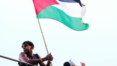 لامين-يامال-رفع-علم-فلسطين-عن-قصد-خلال-احتفالات-برشلونة-|تفاصيل