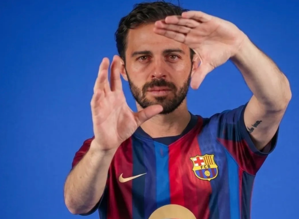 برشلونة-يرى-في-بيرناردو-سيلفا-القائد-المثالي-لتعويض-رحيل-مارتينيز