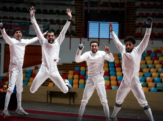منتخب-مصر-يهزم-إسرائيل-باللمسة-الذهبية-ويتوج-ببرونزية-بطولة-العالم-لسلاح-سيف-المبارزة