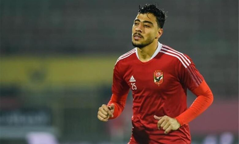 الأهلي-يُغري-أكرم-توفيق-بعرض-مالي-بالدولار-لحسم-عودته-من-الشمال-القطري