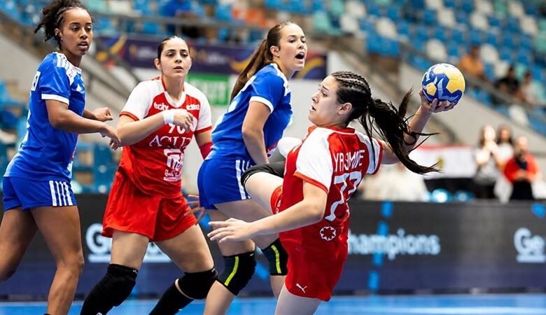 منتخب-ناشئات-اليد-يطارد-حلم-النهائي-العالمي.-مواجهة-مرتقبة-أمام-إسبانيا-في-نصف-نهائي-المونديال