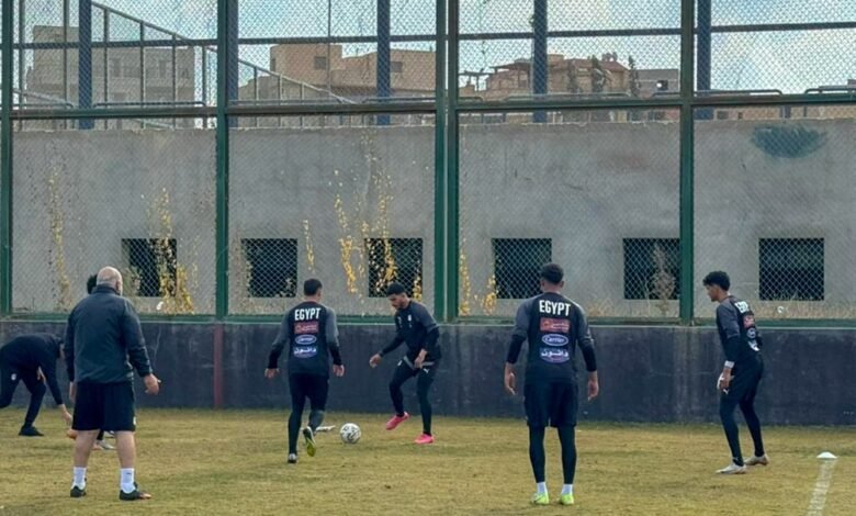 المنتخب-الأوليمبي-يبدأ-رحلة-“لوس-أنجلوس”-بقياسات-ومحاضرات-نفسية